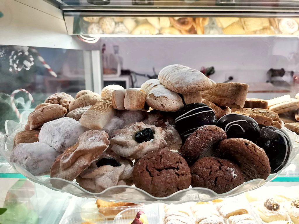 Casa Irrera, assortimento al banco